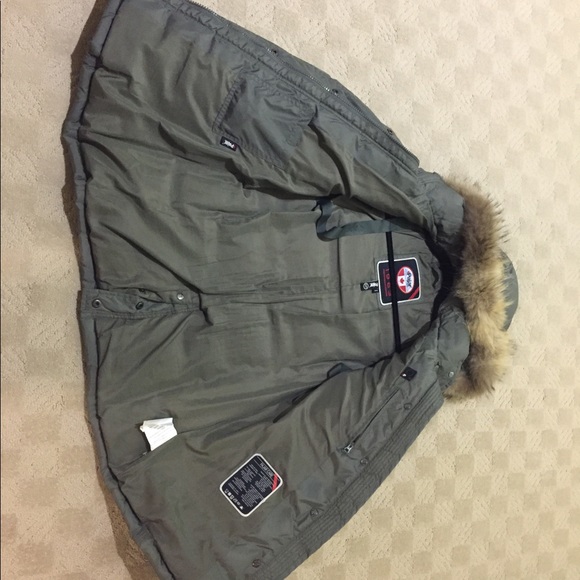 Pajar army green winter jacket - Picture 5 of 8